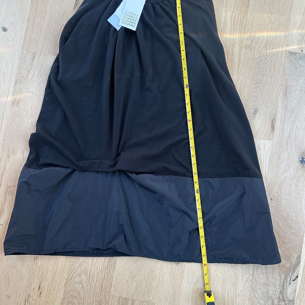 NWT- LUUKAA Skirt- Black, Size US-6 - Picture 9 of 12